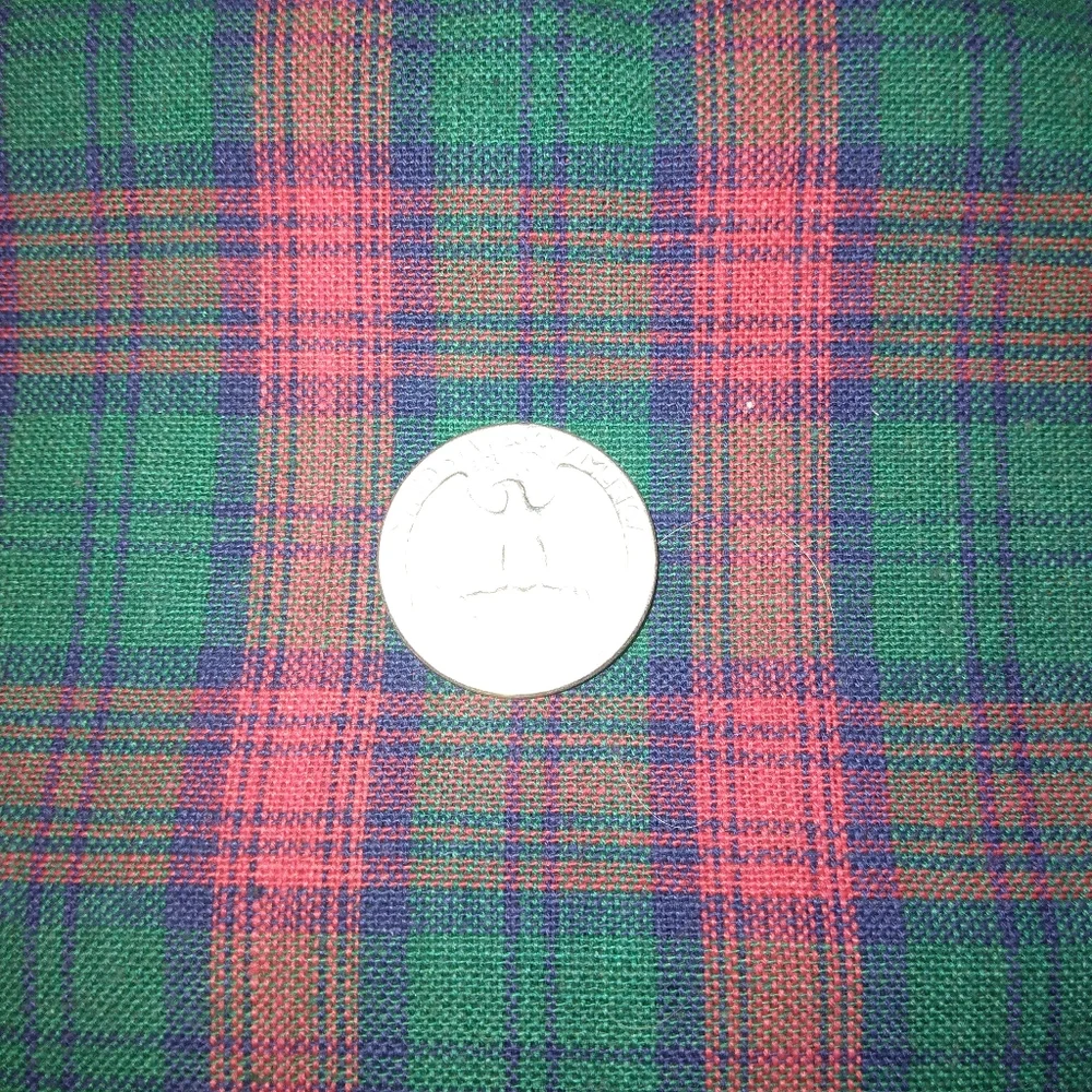 FABRIC Yarn Dyed red/green plaid in homespun style, 2 yards